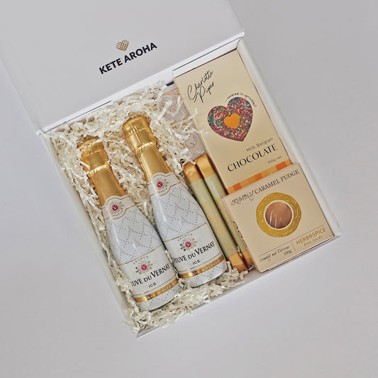 Rā Whānau Gift Box